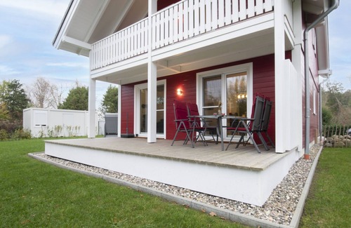Heringsdorf House | Vacation home Seeliebe 4 with own sauna in Seepark Süssau