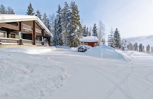 Kehys-Kainuu House | Vacation home Ukonmaja b paritalo in Hyrynsalmi - 10 persons, 4 bedrooms