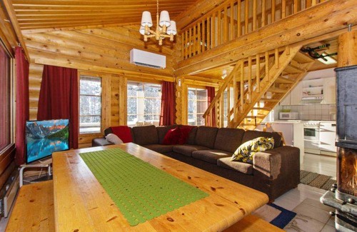 Kehys-Kainuu House | Vacation home Ukonmaja b paritalo in Hyrynsalmi - 10 persons, 4 bedrooms