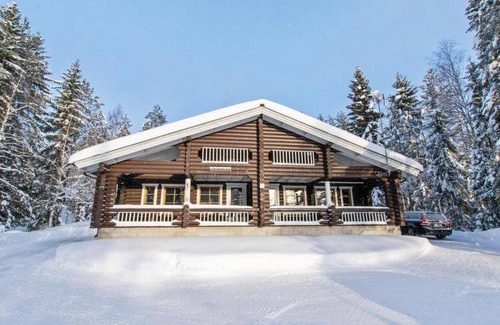 Kehys-Kainuu House | Vacation home Ukonmaja b paritalo in Hyrynsalmi - 10 persons, 4 bedrooms