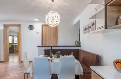 Nova Vas House | Vacation home Villa Sa-Ra in Novigrad (Istra) - 7 persons, 3 bedrooms