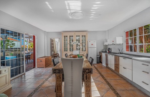 San Miguel de Abona House | Vacation Home 'Villa Mi Sol' with Private Pool, Private Terrace and Wi-Fi