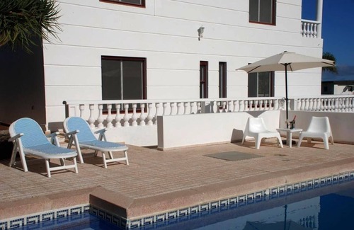 Santa Ursula House | Vacation Home "Villa Colonial" with Sea View, Pool & Wi-Fi