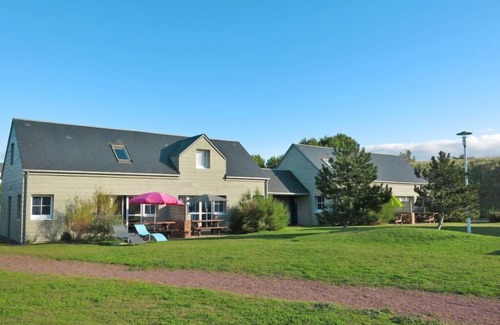Creances House | Vacation home Village des Dunes (CEZ320) in Créances - 4 persons, 2 bedrooms