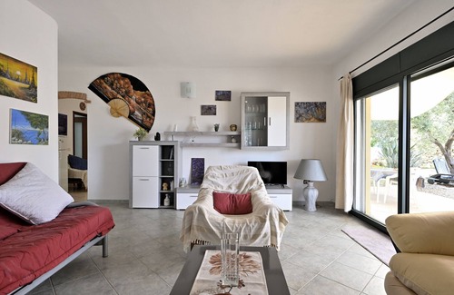 Cannonau di Sardegna Wine Area House | Vacation Home "Villa Pelau" with Mountain View, Private Terrace & A/C