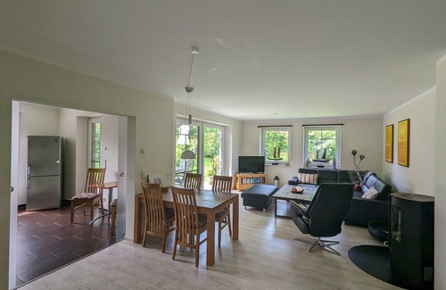 Born auf dem Darss Apartment | Vacation home with sauna for up to 4 people and man's best friend