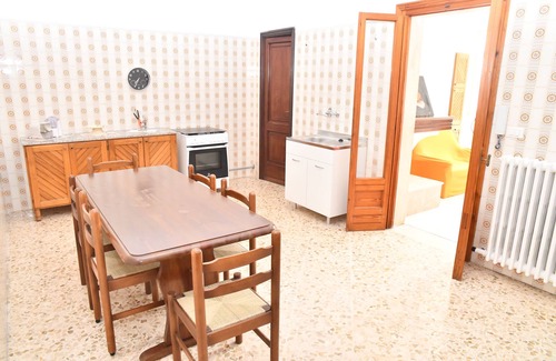 Cavallino Apartment | Vacation House Lu Piru, five minutes from the center of Cavallino and surrounded by greenery