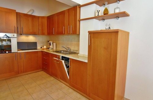 Basanija Apartment | Vacation house Umag Savudrija, near the beach, balcony with sea view, WiFi