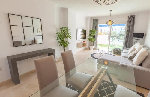 Puerto Banus Apartment | VACATION MARBELLA I Central Puerto Banus Apt, 24-7 Security, a minute from the Marina, The Sea and Luxury Shopping