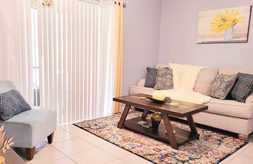 County Line Coalition House | 🏖 Vacation Oasis ~ Boho Style 🏝