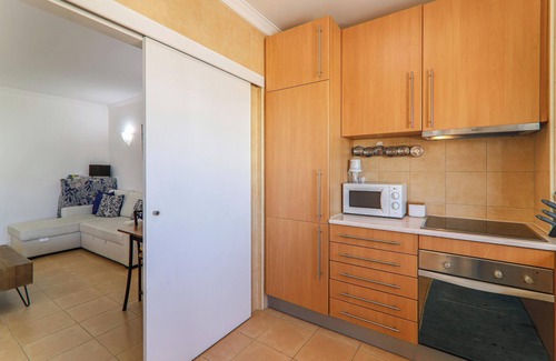 Salgados Apartment | Vacation Apartment Refugio Salgados with Balcony, Garden & Wi-Fi