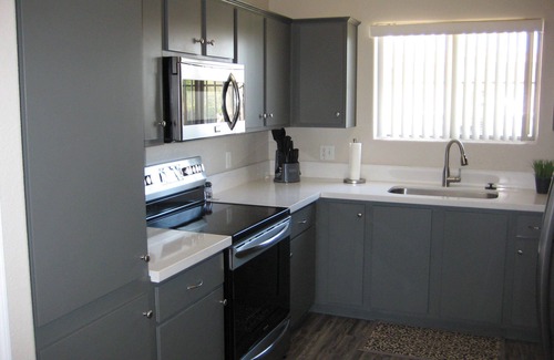 Gilbert Condo | Vacation worthy Gilbert resort setting