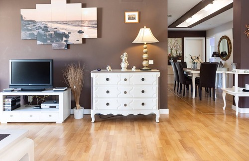 La Orotava Ski Chalet | Vacational rental home, heatable pool in an exclusive residential area, WiFi.