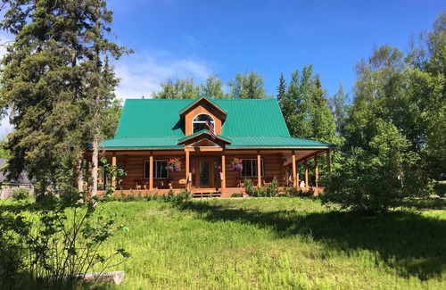 Meadow Lakes House | Vacationer's Dream! Luxury Vacation Home! Wasilla, Alaska !
