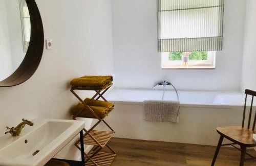 Badacsonytomaj Apartment | Vadrózsa apartman