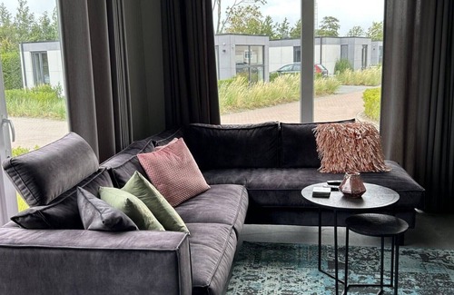 Scherpenisse Ski Chalet | Vakantiepark de Zeeuwse Parel - Noordzee Deluxe