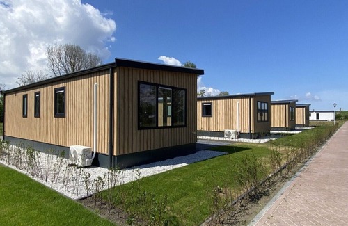 Scherpenisse Ski Chalet | Vakantiepark de Zeeuwse Parel - Noordzee