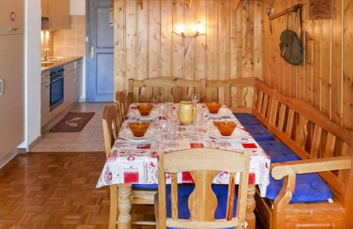 Saint-Pierre-de-Clages Apartment | Valaisia 44b by Interhome