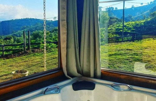 Sapucai-Mirim Ski Chalet | Vale das Pedras- Chalé Araucária, Hidro, Lareira, Fogueira- Sapucaí Mirim-mg