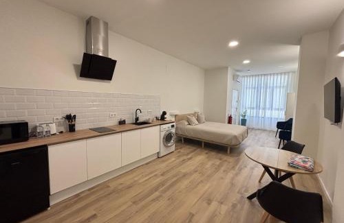 En Corts Apartment | Valencia City Scapes