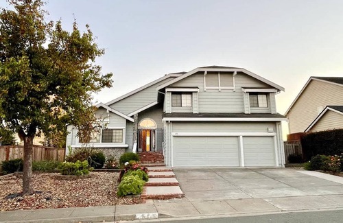 Vallejo House | Vallejo Beautiful 4br Home wt Mountain View Napa