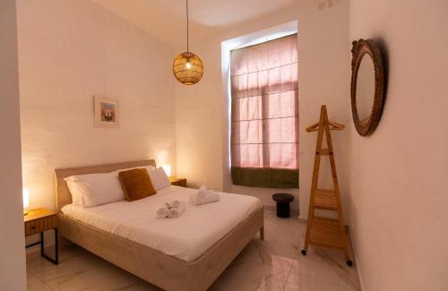 Valletta Apartment | Valletta Collection - Grand Harbour Suites 9A