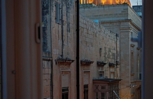 Madliena Apartment | Valletta Collection Orangerie 401