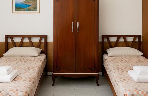 Floriana Apartment | Valletta Door