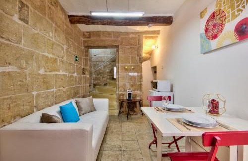 Valletta Apartment | Vallettastay Standard Apartments in Valletta