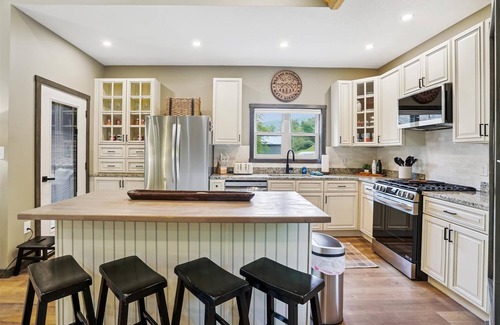 Timberline House | Valley To Valley*: 6 BR, 5 BA in Canaan Valley, Sleeps 12