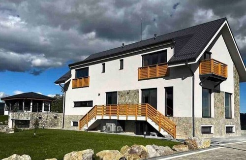 Breaza House | Valley View and Pool Breaza