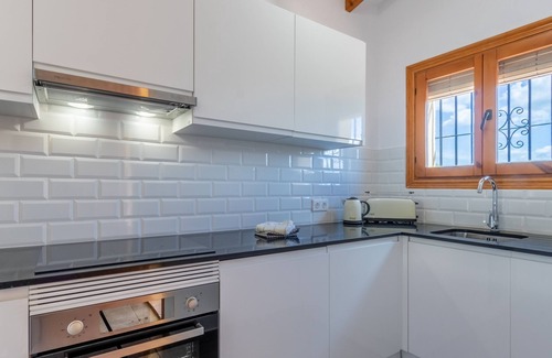 El Tesoro Apartment | Valley View Apartment - beautiful shared gardens, 2 large pools walk to Moraira