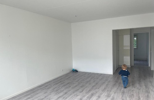 Aviapolis Apartment | Valoisa ja remontoitu kaksio / Sleeps 6