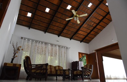 Chikkamagaluru House | Vamoose Hideaway