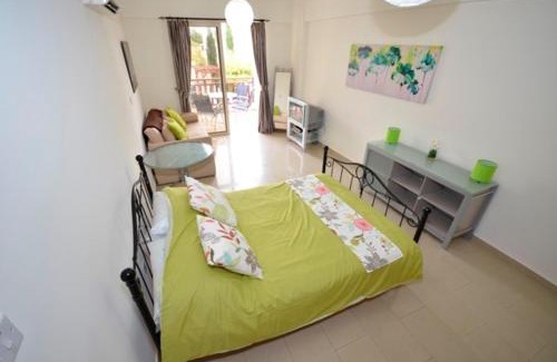 Peyia Town Apartment | Vanessa H103 Studio in Peyia