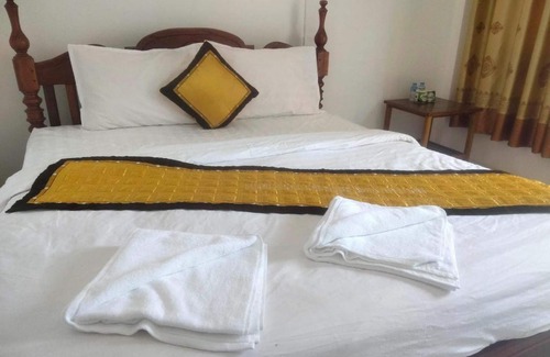 Vang Vieng Bed & Breakfast | Vang vieng Dior