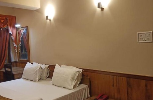 Sungava Hotel | Vanjula Residency