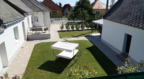 Olaszfalu House | Varázsvilág Vendégház