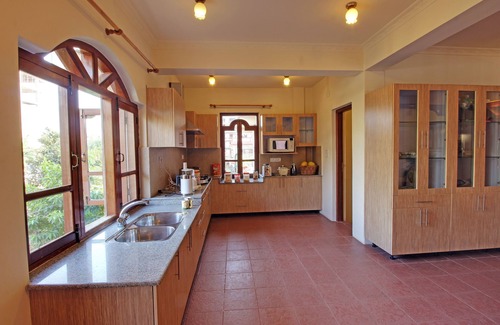 Pokhara Hotel | Vardan Resort n' Apartment