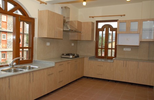 Pokhara Hotel | Vardan Resort n' Apartment