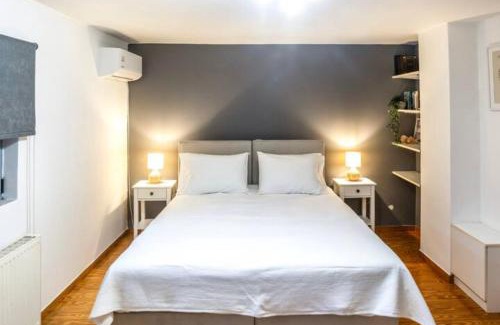 Vari House | Varkiza Minimal Residence-5minSea