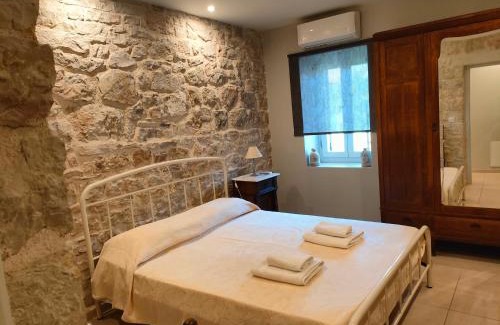 Vathy Apartment | Varko House