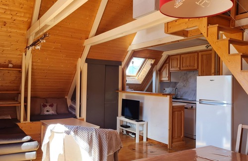 Les Claux Ski Chalet | VARS LES CLAUX - CHARMING CHALET AT THE FOOT OF TRACKS