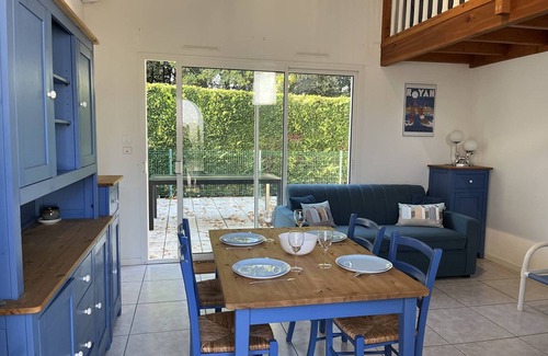 Vaux-sur-Mer House | Vaux-sur-Mer: 2-Bed Villa for 5, 450m to Beach, Parking, AirCon