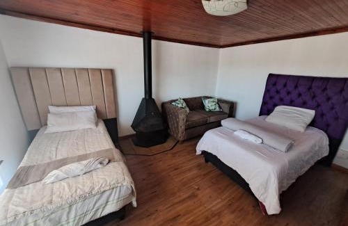 Eikenbosch House | VB Accomodation (STATION HOME)