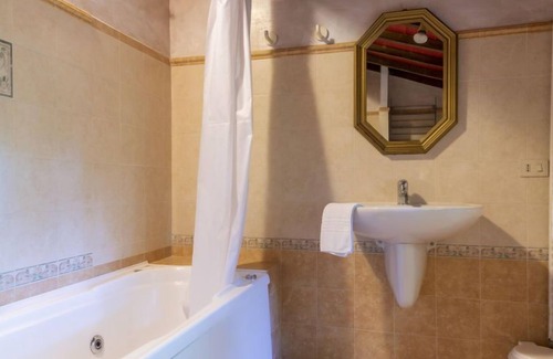 Castiglione del Lago House | Vecchio Mulino by Interhome