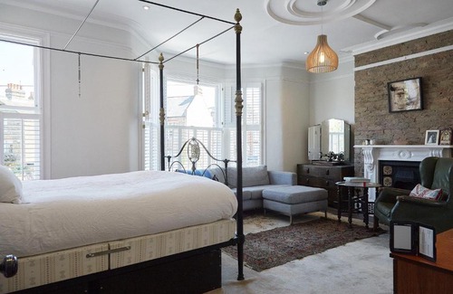 Bedford House | Veeve - Polished Style in Balham