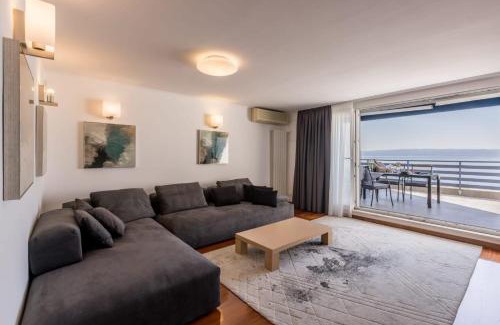 Znjan Apartment | VELEBOS SUPERIOR APARTMENT - spacious luxury four-room apartment on 220 m2 - panoramic view of the sea and islands - prestigious location by the sea to the new city center of Žnjan - top amenities - free garage parking space- BURALUX properties