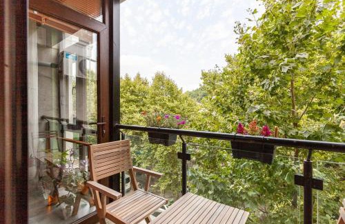 Kutaisi Apartment | Veli group Apartment near White Bridge °