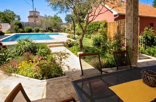 Brnjica Villa | Velini Dvori